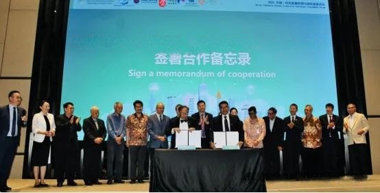 “亚洲电动汽车之父”陈清泉教授受邀赴印尼交流 与业界共探“能源革命和汽车革命新征程”